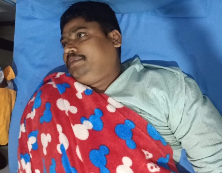ईसाई धर्म अपनाने का विरोध करने पर 2 युवकों से हुई मारपीट, एक कि हालत गंभीर