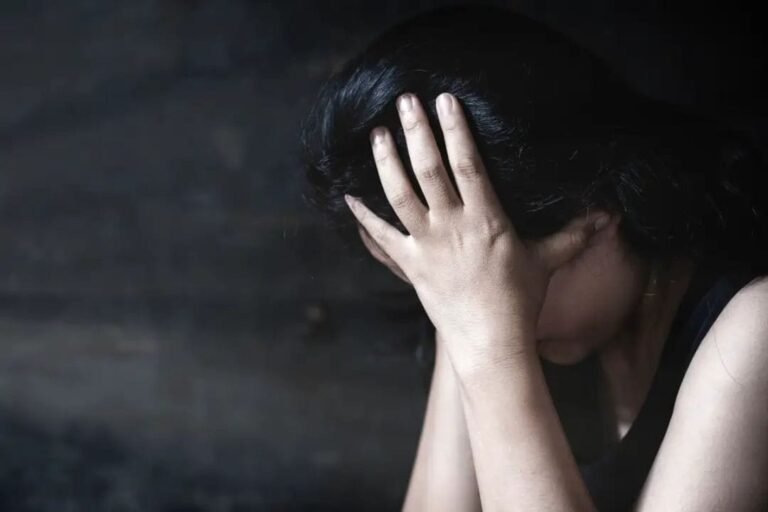 महाराष्ट्र हिल गया! उसके एक दोस्त ने उसका अपहरण कर लिया और चारों ने बारी-बारी से नाबालिग लड़की के साथ बलात्कार की साजिश रची।