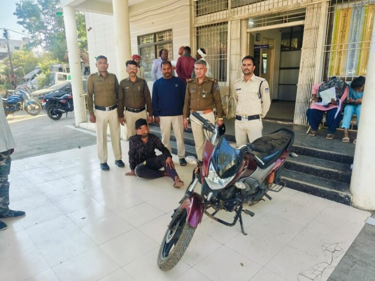 मुलताई पुलिस द्वारा मोटरसाइकिल चोरी के प्रकरण में एक आरोपी को किया गिरफ्तार