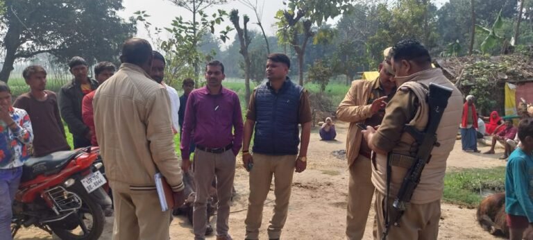 गरीबी एवं पैसे के अभाव में नहीं करा पाया इलाज कैंसर से पीड़ित युवक ने फांसी लगाकर की आत्महत्या,