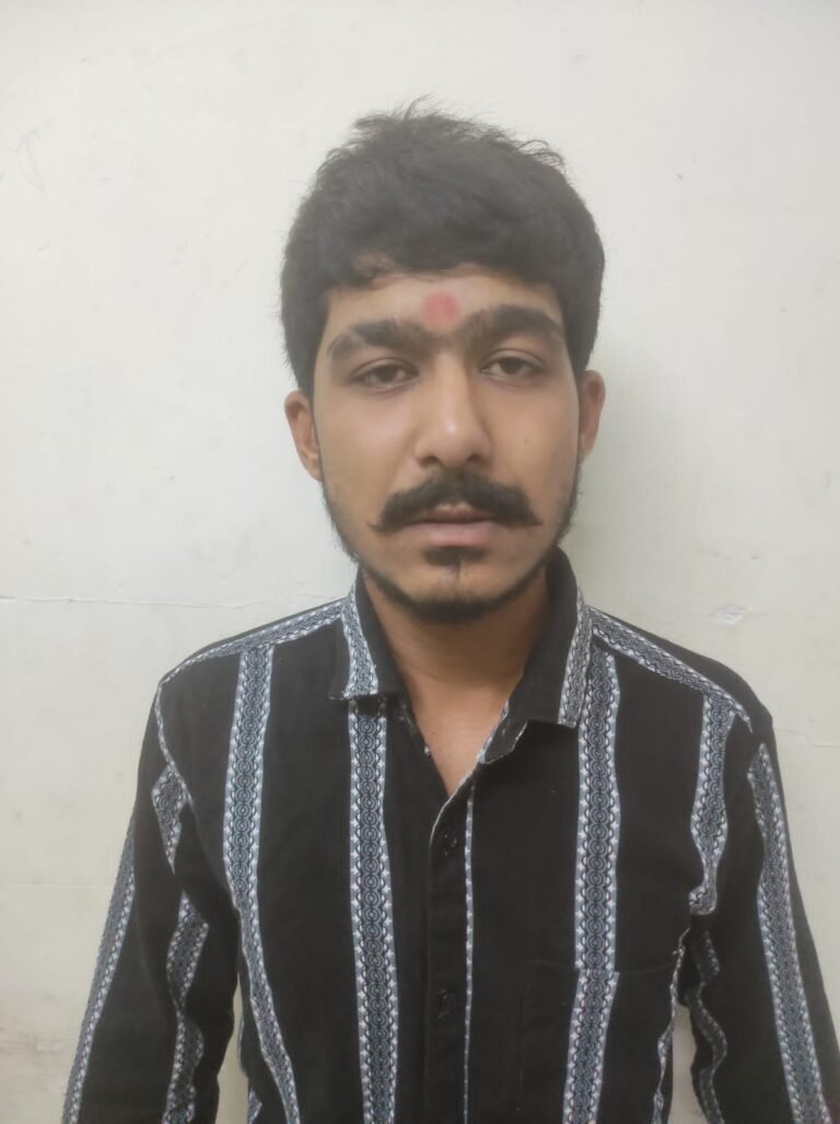 चाकू लहराकर आमजन को धमका रहा था आरोपी पुलिस ने किया गिरफ्तार