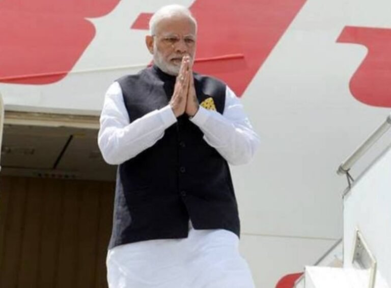 भोपाल पहुंचे PM मोदी महिला सम्मेलन में होंगे शामिल, MP की पहली मेट्रो, सतना और दतिया एयरपोर्ट का करेंगे वर्चुअल उद्घाटन