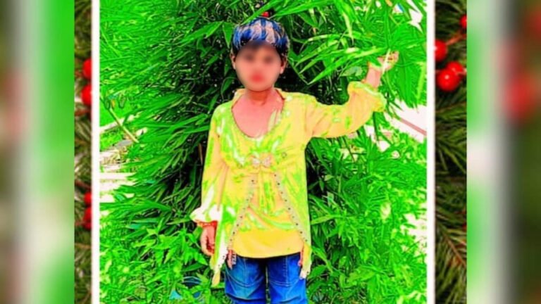 ‘मम्मी-मम्मी’ चिल्लाती रही यास्मीन, कुत्तों ने नहीं छोड़ा जिंदा… बच्ची की मौत से सदमे में पूरा परिवार ‘मम्मी-मम्मी’ चिल्लाती रही यास्मीन, कुत्तों ने नहीं छोड़ा जिंदा… बच्ची की मौत से सदमे में पूरा परिवार