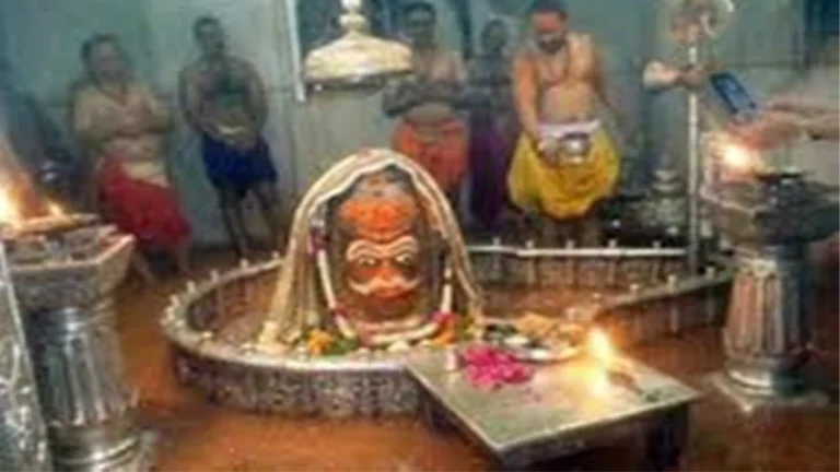 उज्जैन : बाबा महाकाल की सवारी धूमधाम से निकली, सीएम मोहन यादव ने दुबई से किया नमन