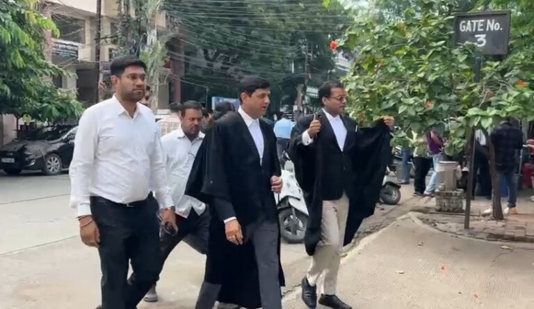 इंदौर में ट्रैफिक जाम को लेकर हाईकोर्ट में सुनवाई, महापौर ने बेंच के सामने रखे समस्या और सुझाव