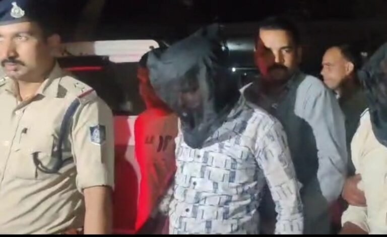 ग्वालियर में 48 घंटे में लूटकांड का खुलासा: 20 लाख कैश बरामद, मास्टरमाइंड निकला पुराना कर्मचारी