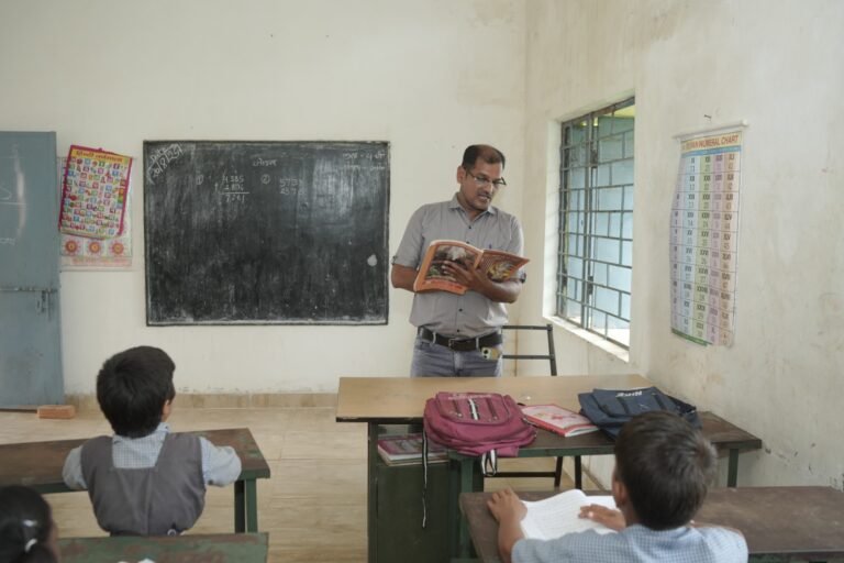 अंधेरे से उजाले की ओर, लामपहाड़ में शिक्षा की नई भोर