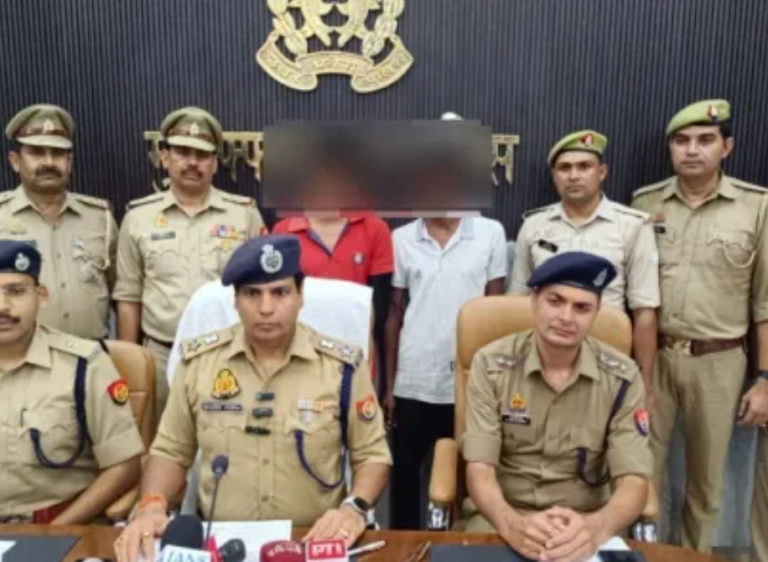 मुजफ्फरनगर : पैरों में लाल-हरी लाइट बांध रात में उड़ा दिए कबूतर, गांव में फैली ड्रोन की अफवाह