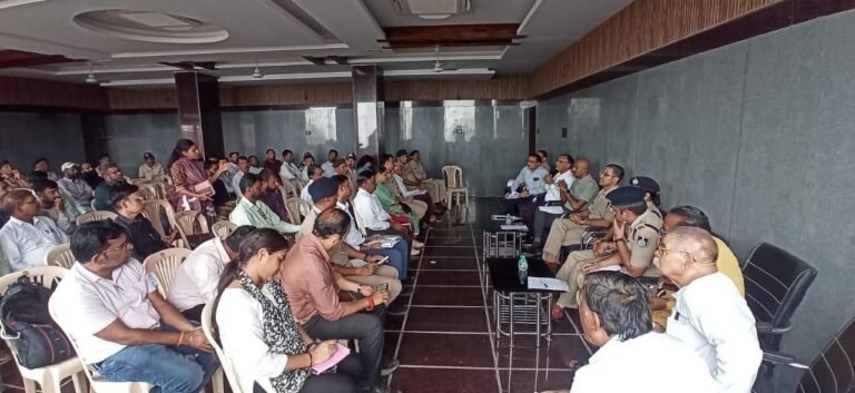 सीहोर आगामी नवरात्रि एवं भूतड़ी अमावस्या को लेकर कलेक्टर एवं पुलिस अधीक्षक ने किया सलकनपुर व आंवलीघाट का निरीक्षण