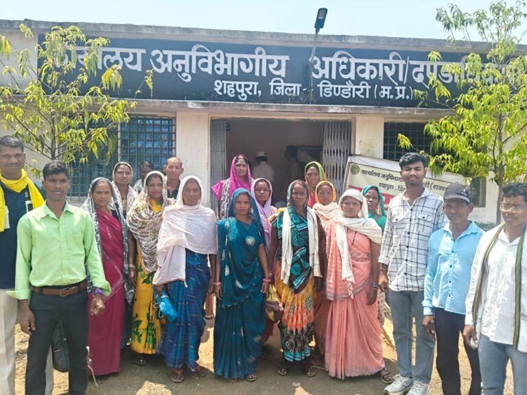 आजादी के 75 वर्ष पूर्ण होने के बाद भी तलवान टोला के ग्रामीण प्यासे