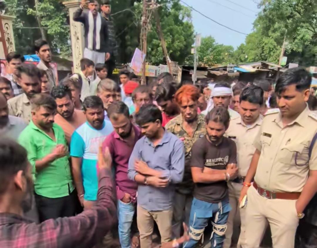 गंजबासौदा के सर्वोदय अस्पताल में बड़ी लापरवाही: लिफ्ट में गिरने से बुजुर्ग की दर्दनाक मौत, जय स्तंभ चौराहे पर शव रखकर उग्र प्रदर्शन!