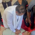 तेलंगाना विधानसभा में बड़ा हादसा: सीनियर आईएएस के पीएस को आया हार्ट अटैक, मंत्री ने दिया CPR, अस्पताल ले जाते समय मौत